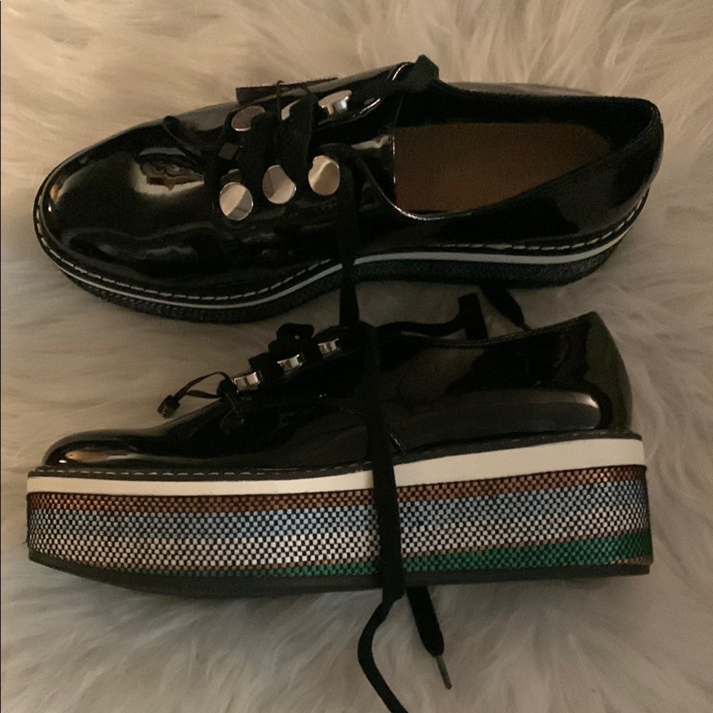 Zara Black and White Platform Sneakers with Glossy Finish